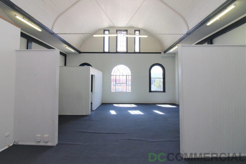 Click to view all images 2/451 Ruthven Street Toowoomba City QLD 4350 - Image 1