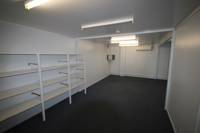 2/46-50 Hugh Ryan Drive Garbutt QLD 4814 - Image 3