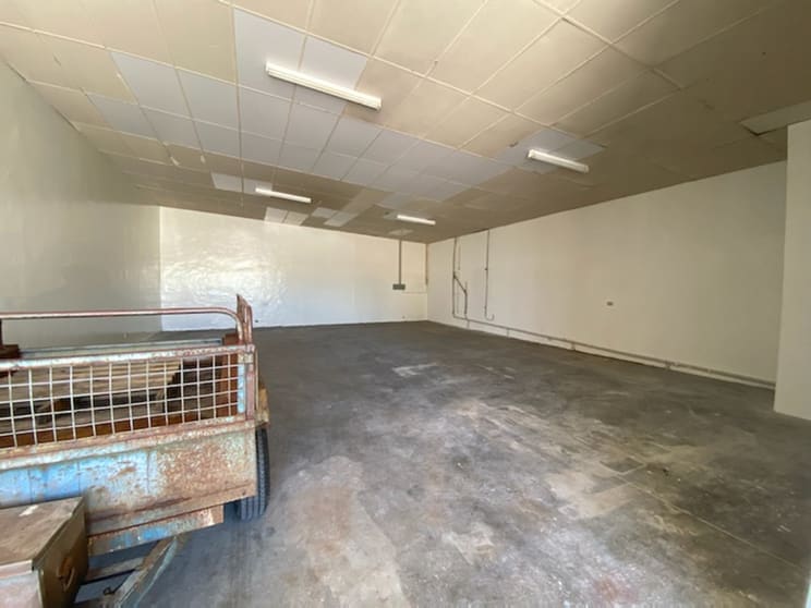 Click to view all images 1A/328 Orrong Road Welshpool WA 6106 - Image 2