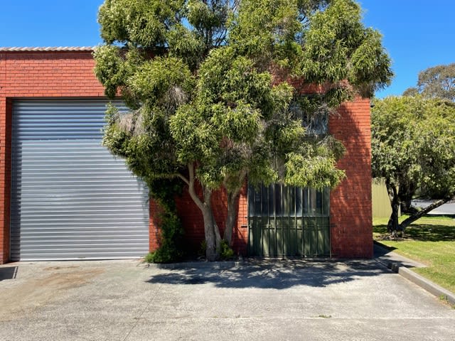 Click to view all images 2/23-25 Union Road Dandenong VIC 3175 - Image 2