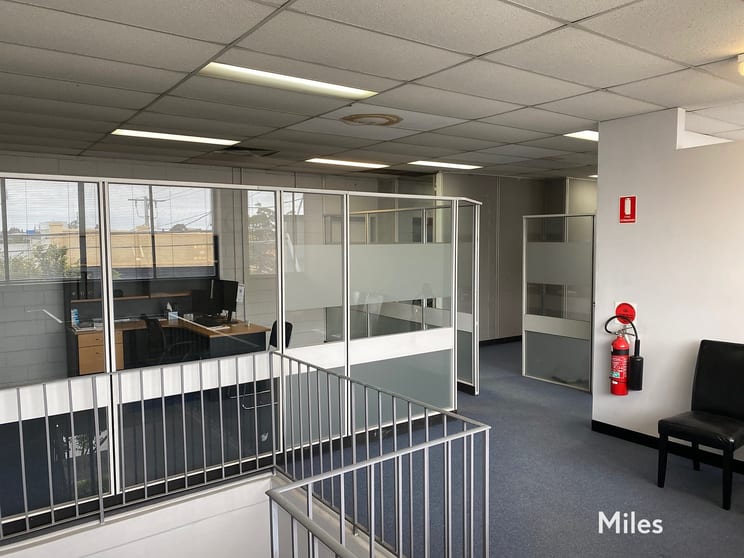 Click to view all images First Floor/174 High Street Preston VIC 3072 - Image 3