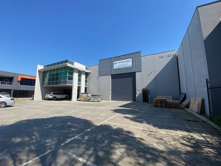 Click to view all images 145-147 Atlantic Drive Keysborough VIC 3173 - Image 1