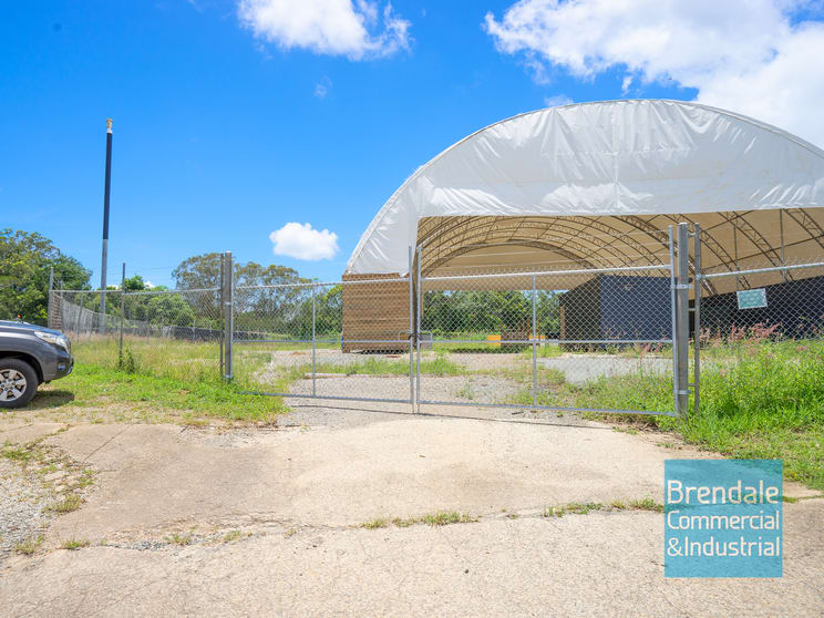 Click to view all images Lawnton QLD 4501 - Image 3
