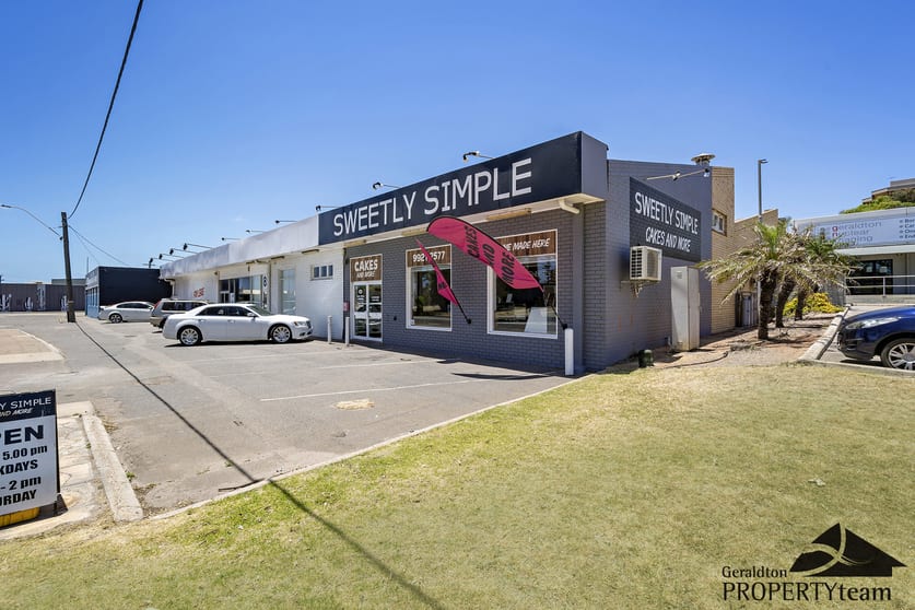 2/85 Durlacher Street Geraldton WA 6530 - Image 2