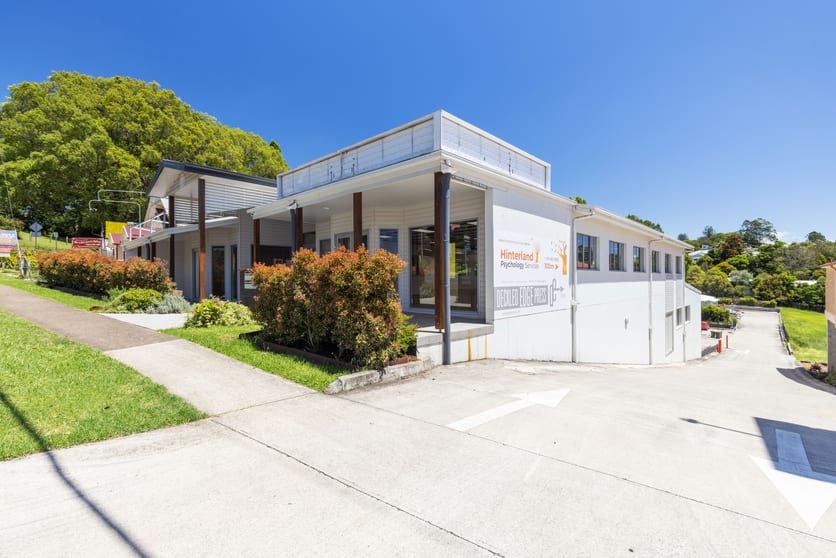 74 Maple Street Maleny QLD 4552 - Image 3