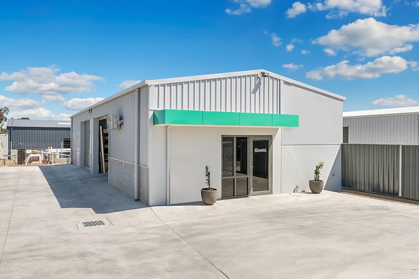 Click to view all images 6/10 Matchett Drive East Bendigo VIC 3550 - Image 1