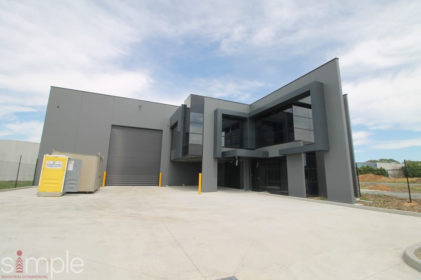 23 Bass Court Keysborough VIC 3173 - Image 1