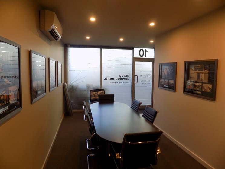 Click to view all images 10/15B/56 Keys Road Cheltenham VIC 3192 - Image 3