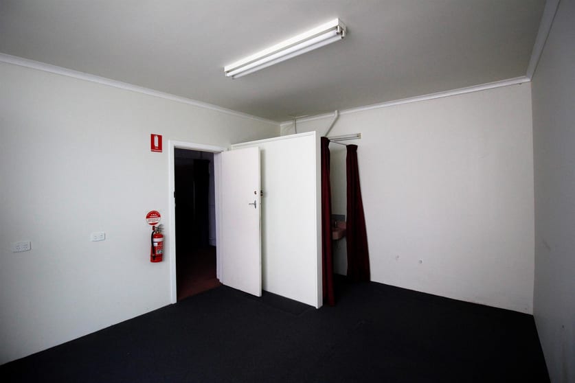 6 & 7/22 STATION STREET Bayswater VIC 3153 - Image 3