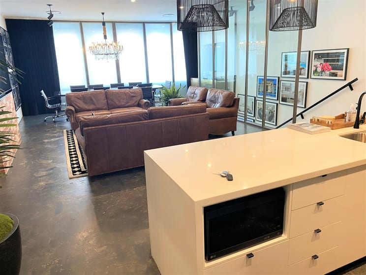 Click to view all images Level 1/443 Oxford Street Paddington NSW 2021 - Image 1