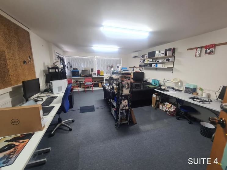Click to view all images 1438 Anzac Avenue Kallangur QLD 4503 - Image 2