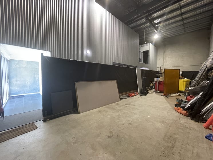 Click to view all images 7/1-3 Business Drive Narangba QLD 4504 - Image 3