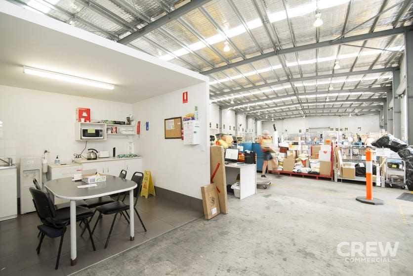 Tenancy C/4-8 Distribution Avenue Molendinar QLD 4214 - Image 3