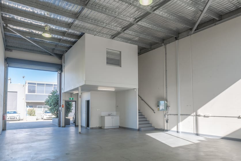 Click to view all images 17/15 Meadow Way Banksmeadow NSW 2019 - Image 2