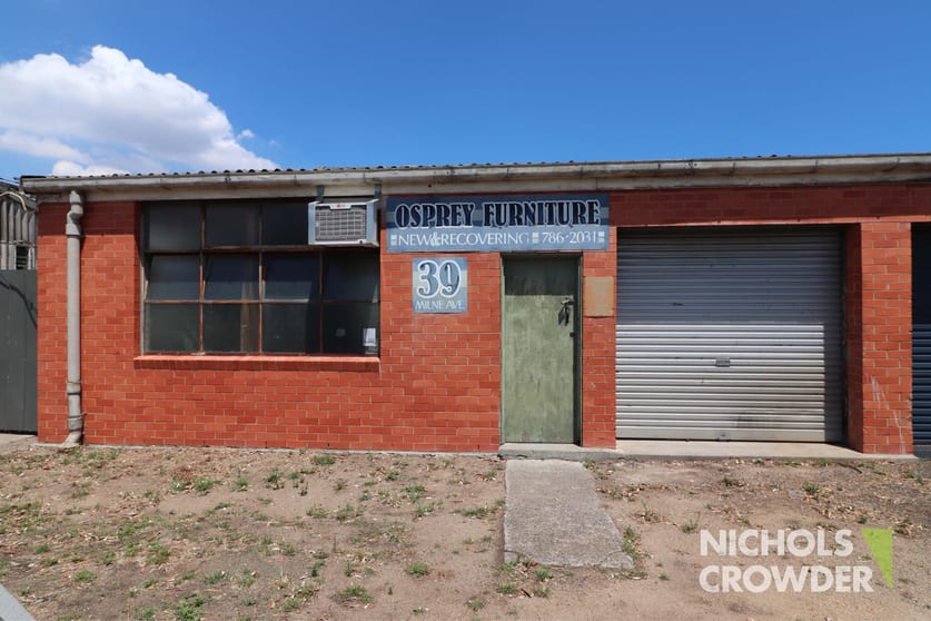 Click to view all images 2/39 Milne Avenue Seaford VIC 3198 - Image 1