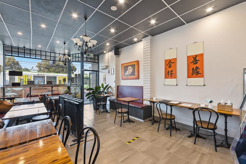 Click to view all images 138 Wellington Parade East Melbourne VIC 3002 - Image 3