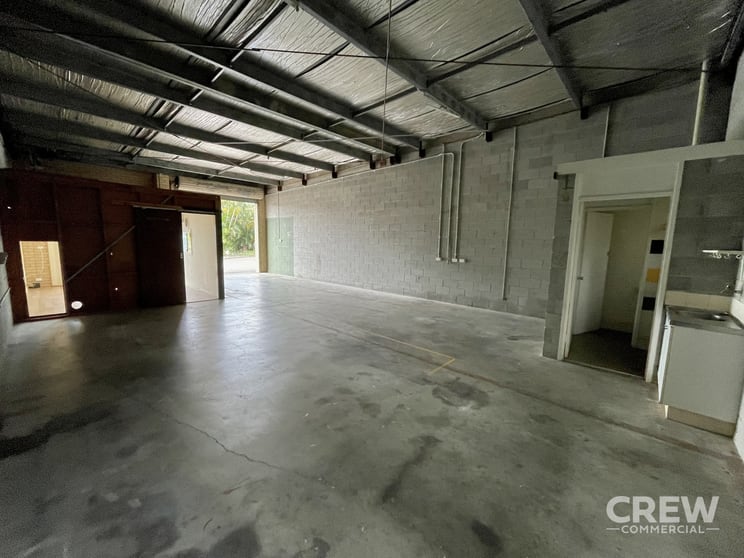 Click to view all images 9/15 Pinter Drive Southport QLD 4215 - Image 3
