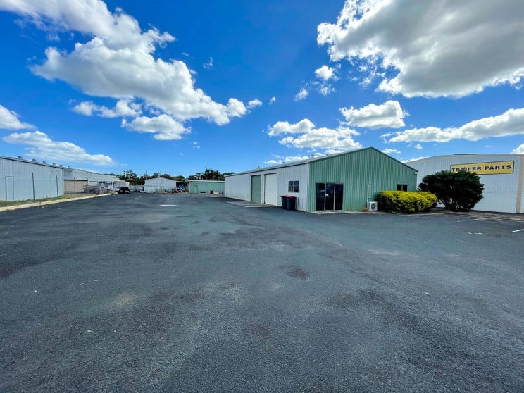 Click to view all images 22 Sweny Drive Australind WA 6233 - Image 2