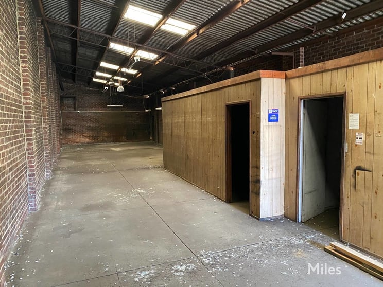 Click to view all images 25B Beatrice Avenue Heidelberg West VIC 3081 - Image 3