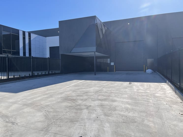 Click to view all images 30 Nexus Rd Epping VIC 3076 - Image 1