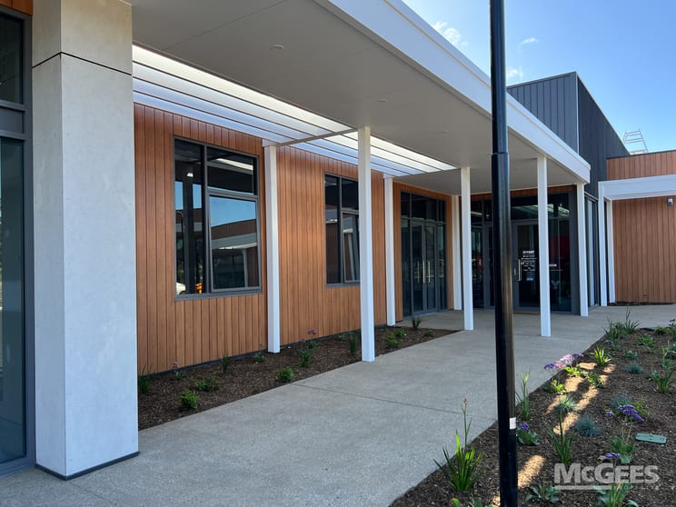 Click to view all images 10 Braemar Drive Strathalbyn SA 5255 - Image 2