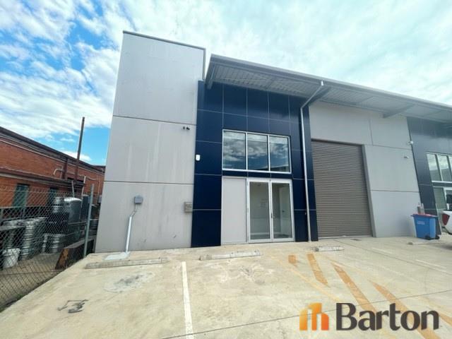 Unit 3/27-29 Kembla Street Fyshwick ACT 2609 - Image 1
