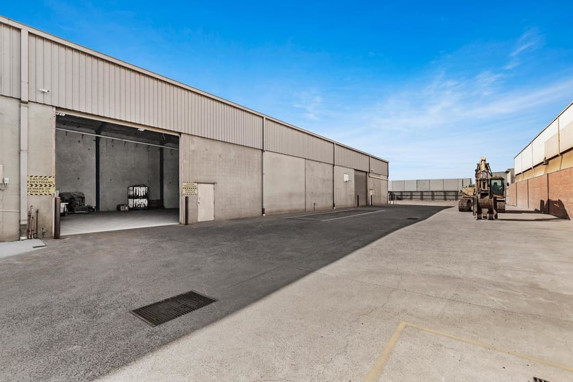 Click to view all images 29 Trawalla Avenue Thomastown VIC 3074 - Image 2