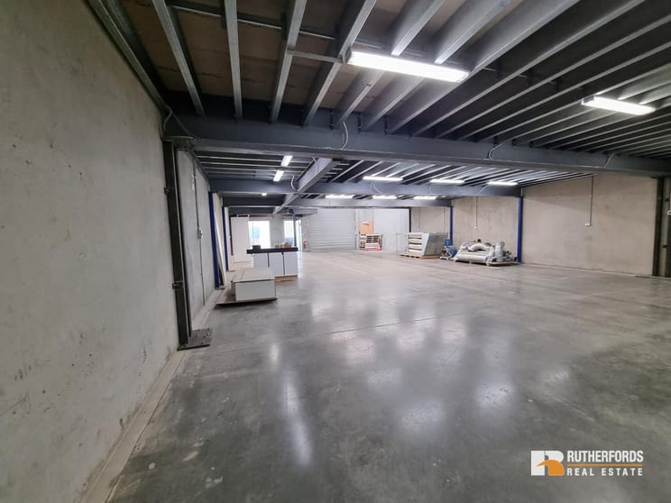 Click to view all images 3/4 Metrolink Circuit Campbellfield VIC 3061 - Image 3