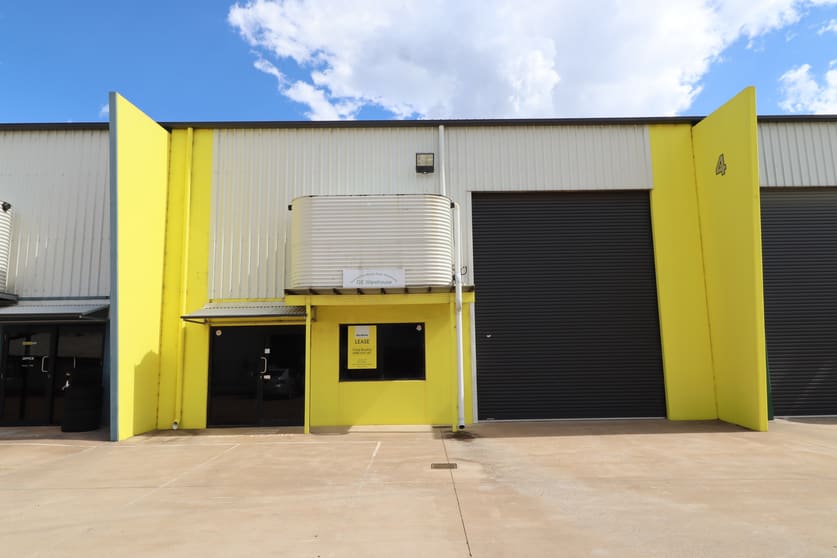 Unit 4/6-8 Production Court Wilsonton QLD 4350 - Image 1