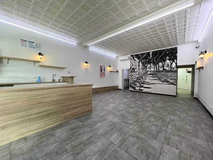 Click to view all images 796 Glen Huntly Road Caulfield South VIC 3162 - Image 2