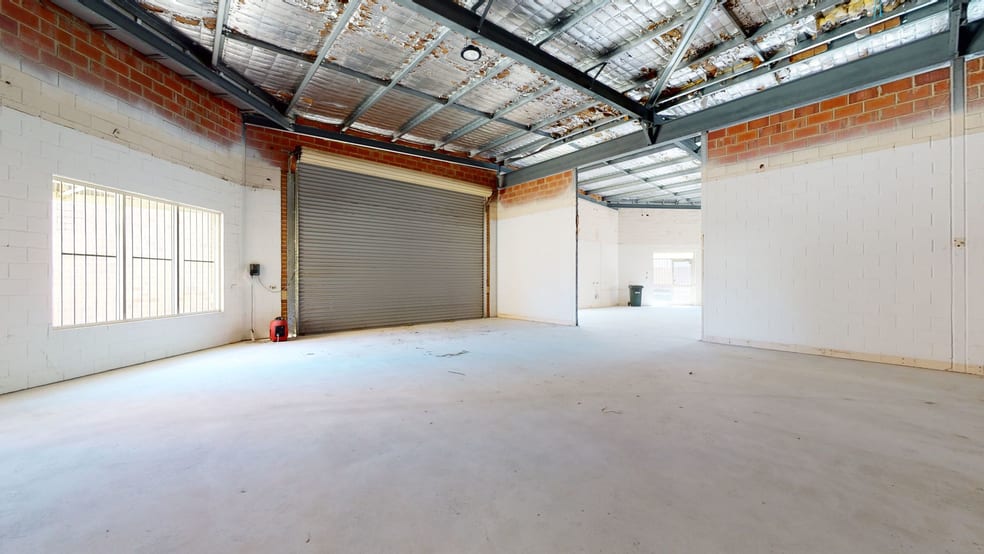 Click to view all images 46 Farrall Road Midvale WA 6056 - Image 1
