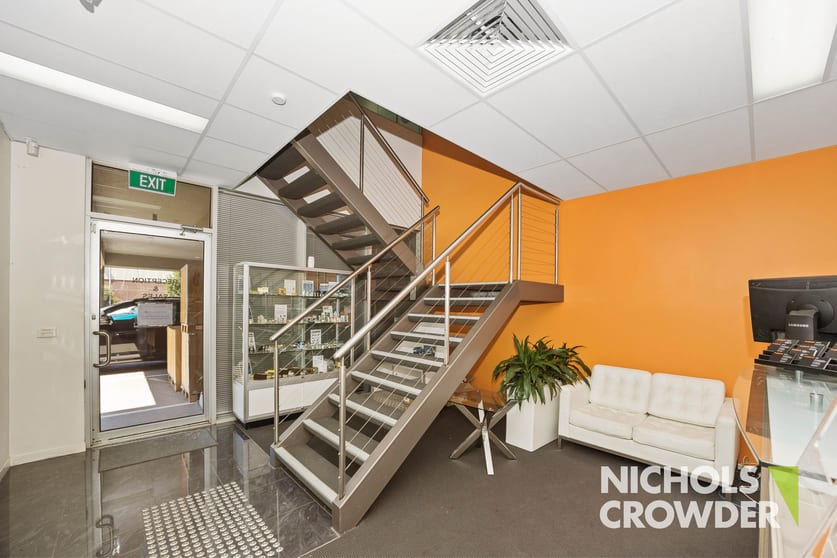 Click to view all images 4/1-7 Friars Road Moorabbin VIC 3189 - Image 2
