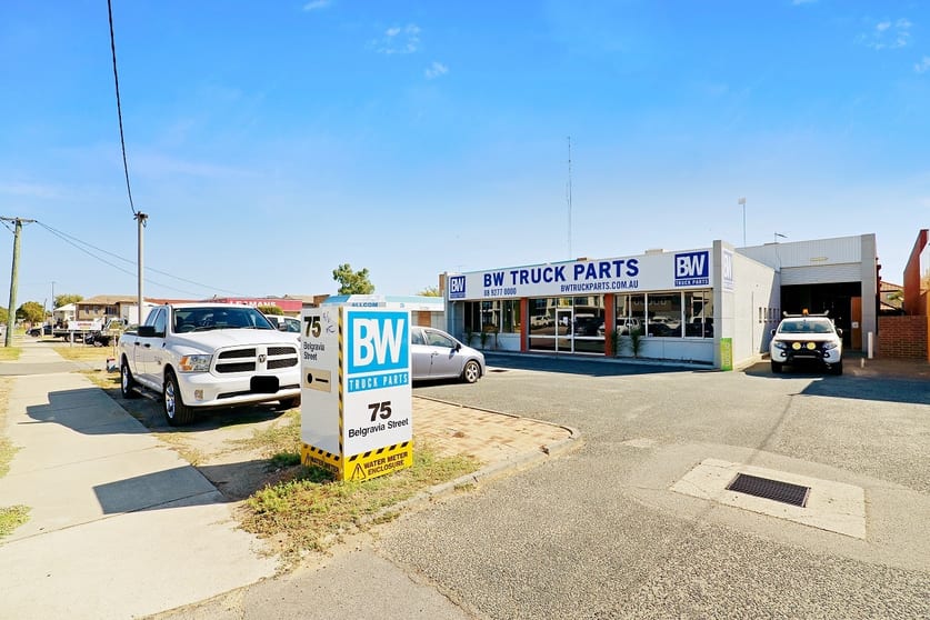 Click to view all images 75 Belgravia Belmont WA 6104 - Image 1