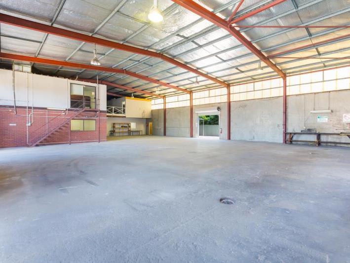 Rear/102 Erindale Road Balcatta WA 6021 - Image 2