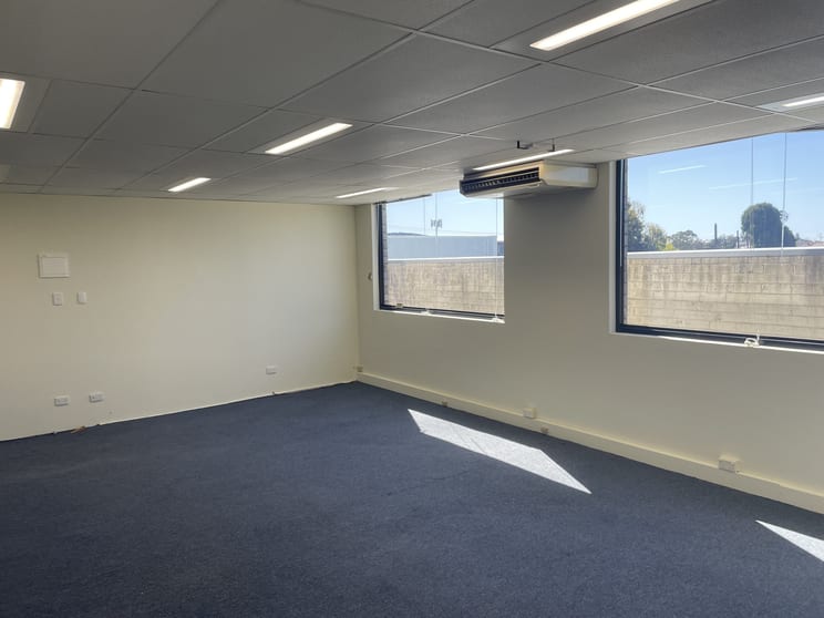 Click to view all images 13/75 Pacific Highway Waitara NSW 2077 - Image 2