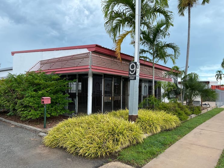 Click to view all images 1/9 De Latour Street Coconut Grove NT 0810 - Image 2