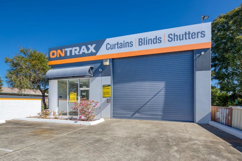 Click to view all images 2/133 Redland Bay Road Capalaba QLD 4157 - Image 2