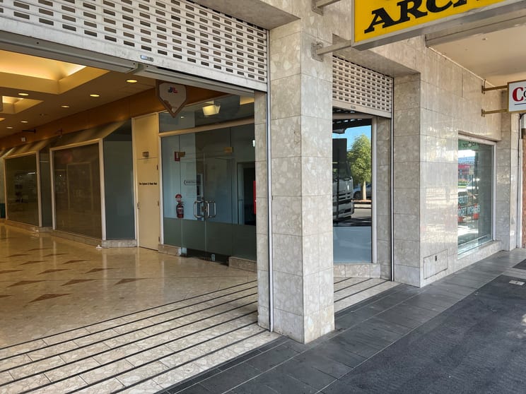 Click to view all images 1 & 2 Centreway Bendigo VIC 3550 - Image 2