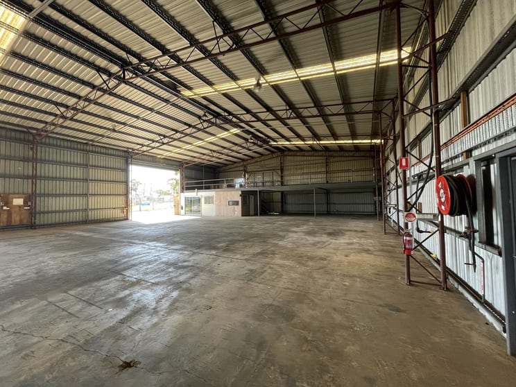 Shed 3/311-313 Taylor Street Wilsonton QLD 4350 - Image 1