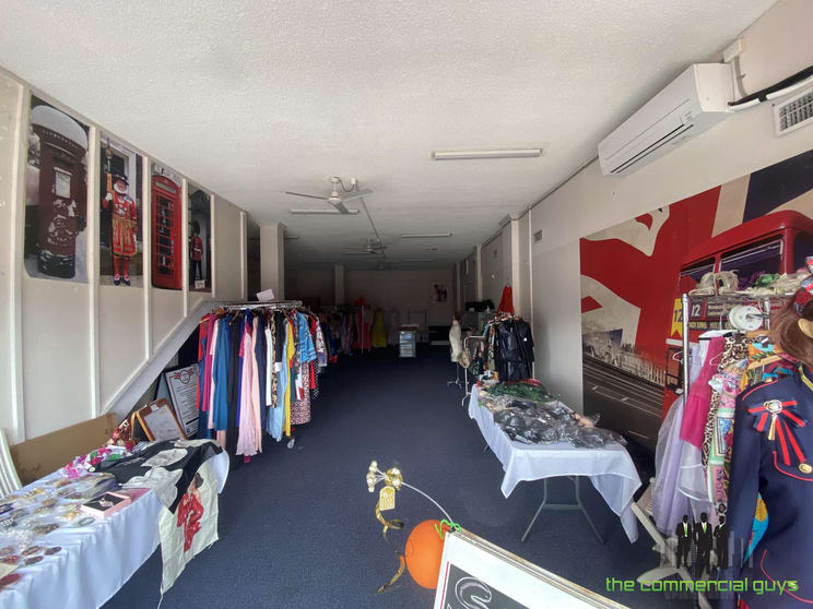 Click to view all images 4/137 Sutton St Redcliffe QLD 4020 - Image 2