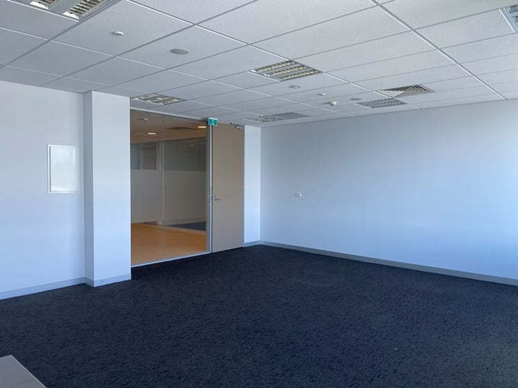Click to view all images 28/240 Plenty Road Bundoora VIC 3083 - Image 2