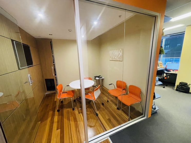 Click to view all images 2308 & 2309/5 Lawson Street Southport QLD 4215 - Image 3