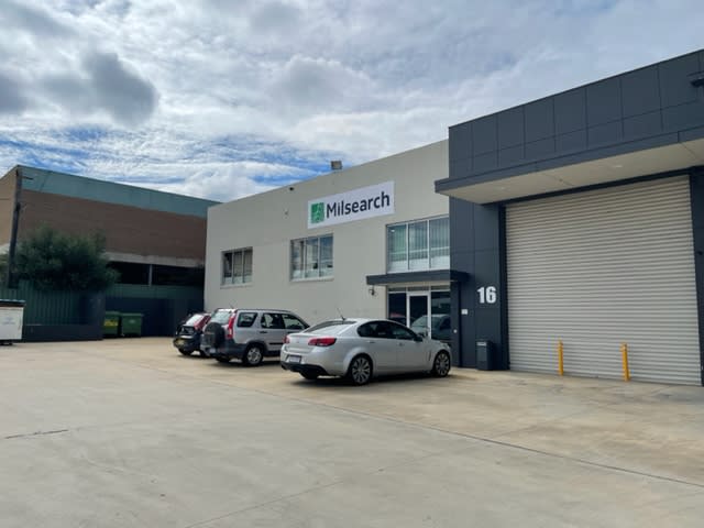 16/24 Pirie Street Fyshwick ACT 2609 - Image 2
