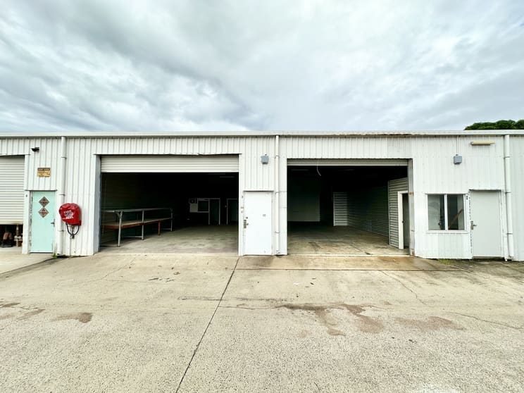 Unit 2/10-12 Rendle Street Aitkenvale QLD 4814 - Image 2