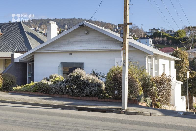 Click to view all images Part/293 Macquarie Street Hobart TAS 7000 - Image 2