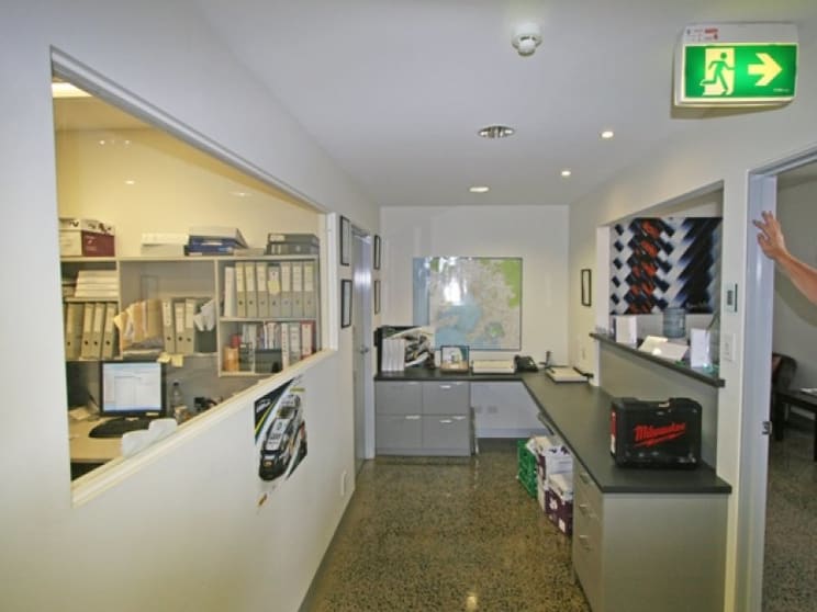 4/108 Mulcahy Road Pakenham VIC 3810 - Image 3