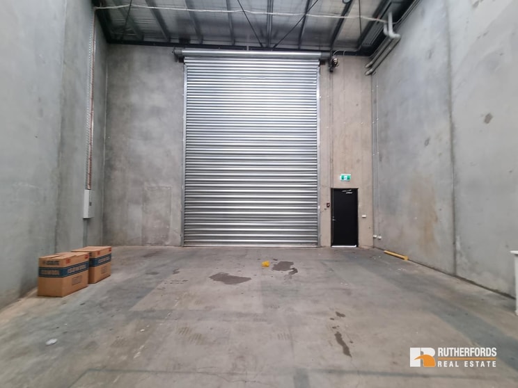 12/220 Holt Parade Thomastown VIC 3074 - Image 2