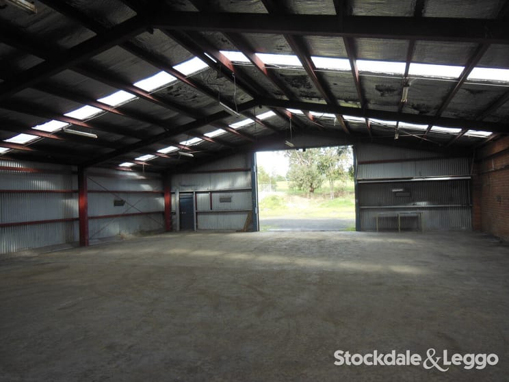 Click to view all images 2/8-12 Webster Street Churchill VIC 3842 - Image 1