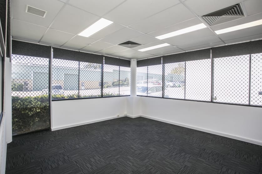 Click to view all images 4/17 Gibberd Road Balcatta WA 6021 - Image 2
