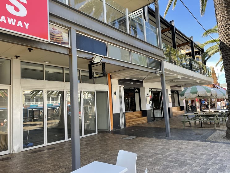 Click to view all images 9a Moseley Square Glenelg SA 5045 - Image 2